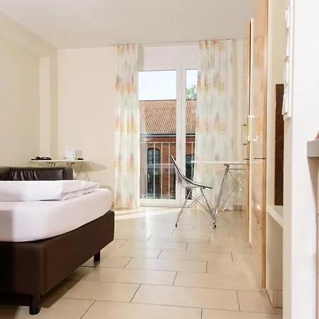 First Aparthotel 2*