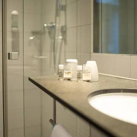 First Aparthotel
