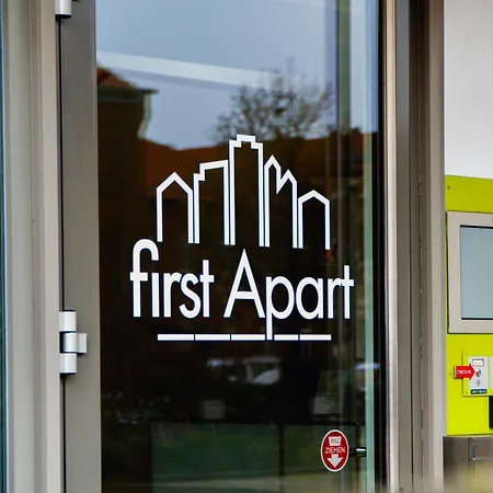 First 아파트호텔 3*